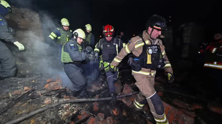 Russia exploits fragile truce as Trump weighs Ukraine strategy