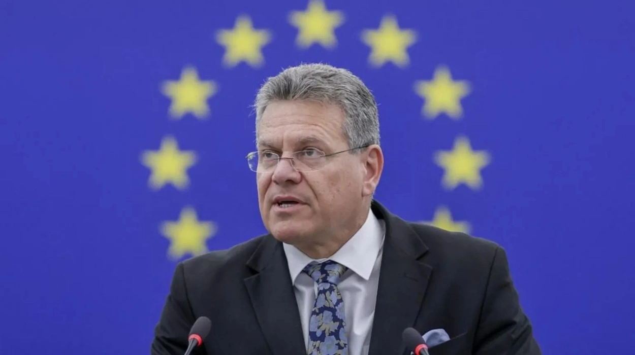 Trump declines EU trade deal talks after threatening tariffs