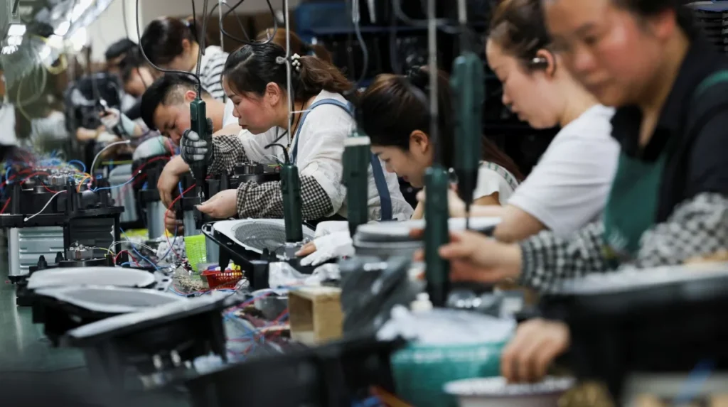 China’s trade surplus climbs 20%, underscoring limited impact of Trump tariffs