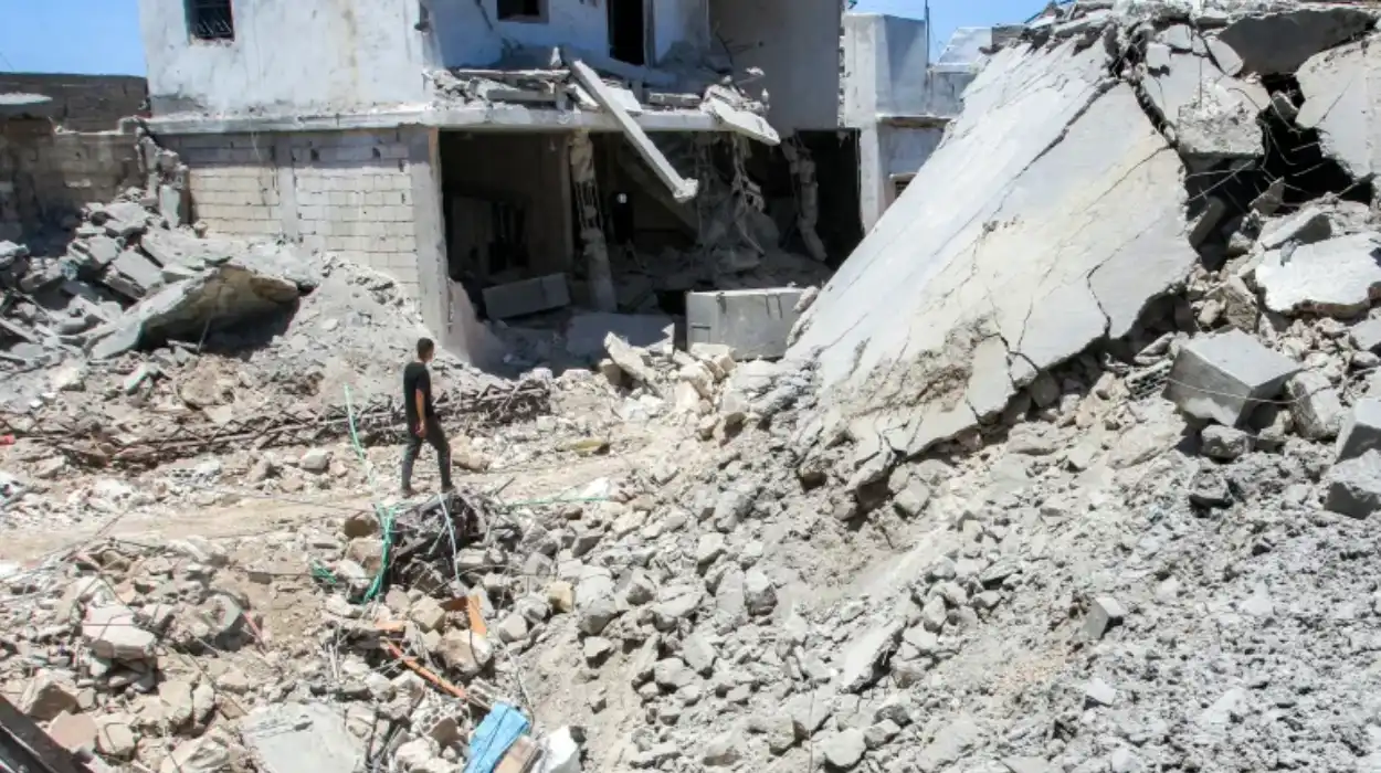 Israel Continues Bombing Lebanon Despite US–Iran Deal
