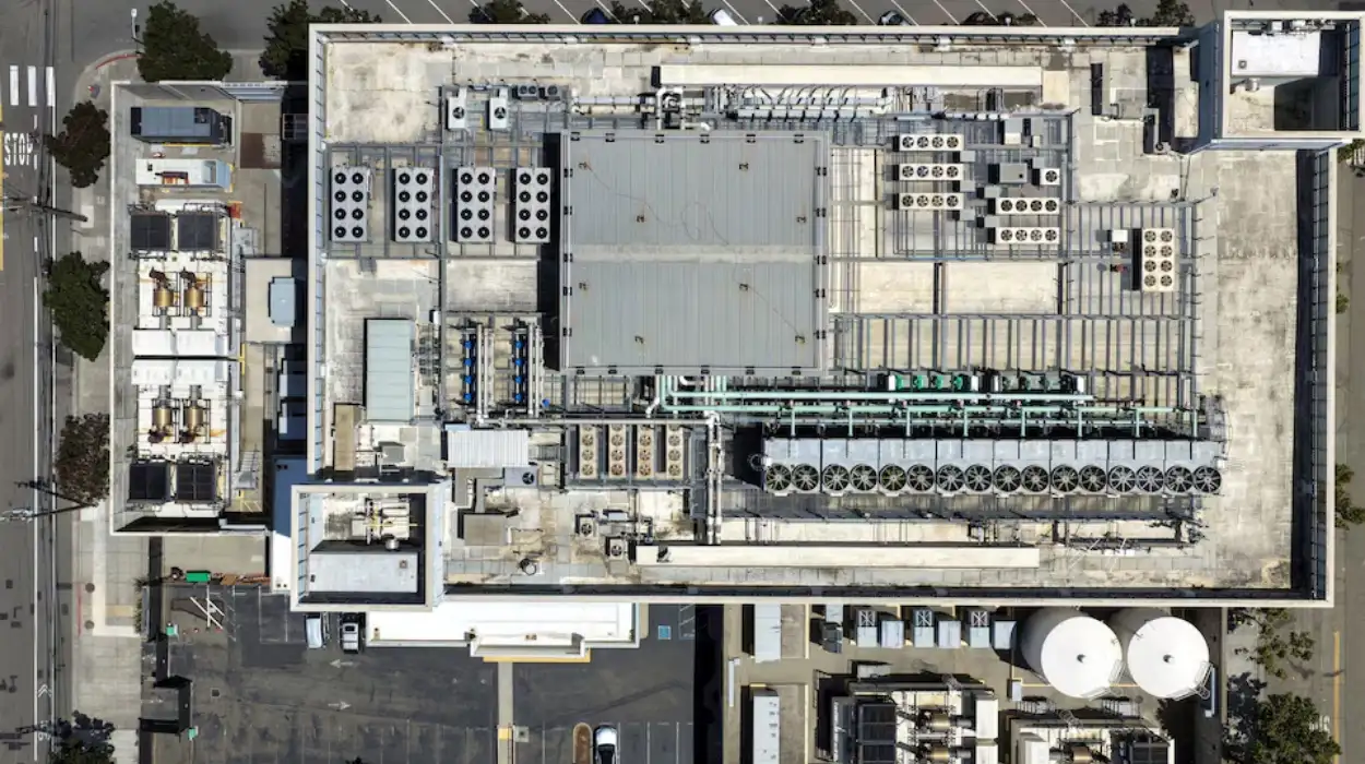 Trump Administration Plans Chinese Data Center Device Ban