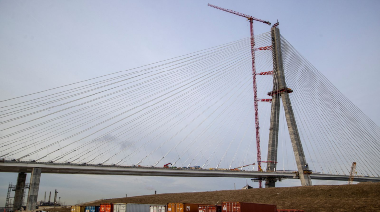 Trump threat over US–Canada bridge exposes misinformation, political posturing