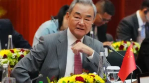 Wang Yi Urges US, China to “Overcome Obstacles” Before Trump–Xi Summit